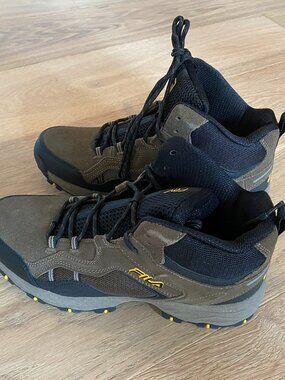 Fila Country 19 Mid Work Boots Gray Size 10 NWT
